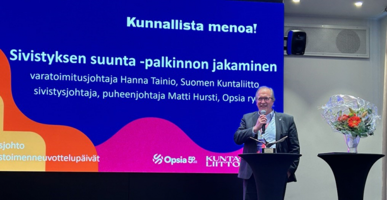 Sivistyksen Suunta - palkinnon jakaminen